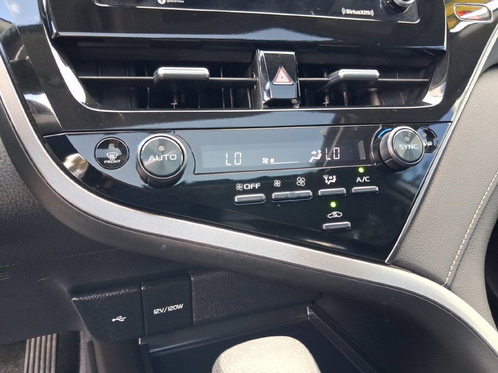 Used 2024 Toyota Camry LE w/ Convenience Package FWD image 21