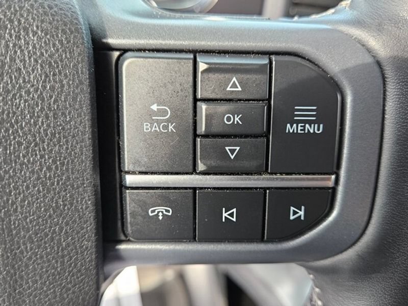Used 2023 Ford F150 Lariat w/ Trailer Tow Package AWD/4WD image 23