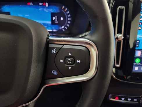 Certified 2026 Volvo XC40 B5 Plus AWD/4WD image 29