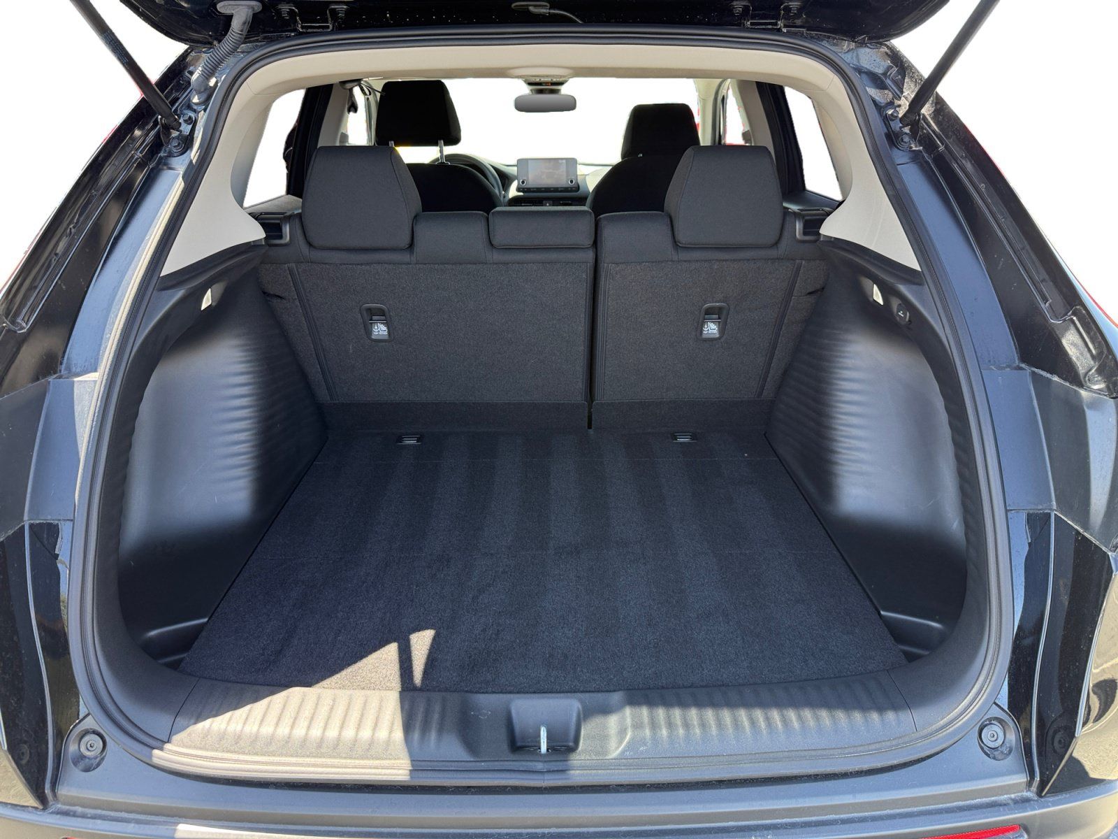 Certified 2025 Honda HR-V LX image 17
