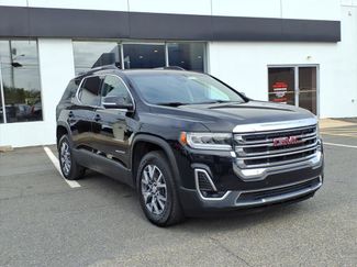 Used 2023 GMC Acadia SLT image 1