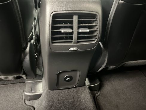 Certified 2024 Ford Escape Platinum image 13