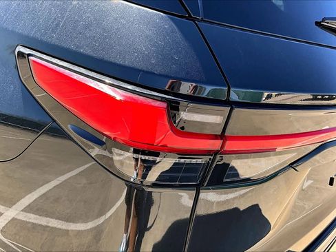 New 2026 Lexus TX 500h AWD image 6