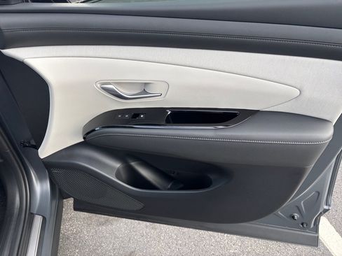Certified 2026 Hyundai Tucson Limited FWD image 31