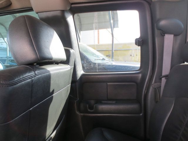 Used 2002 Chevrolet Silverado 2500 LT w/ Off-Road Skid Plate Pkg AWD/4WD image 29