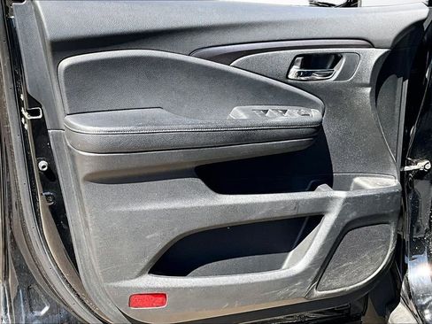 Used 2017 Honda Pilot EX-L image 19