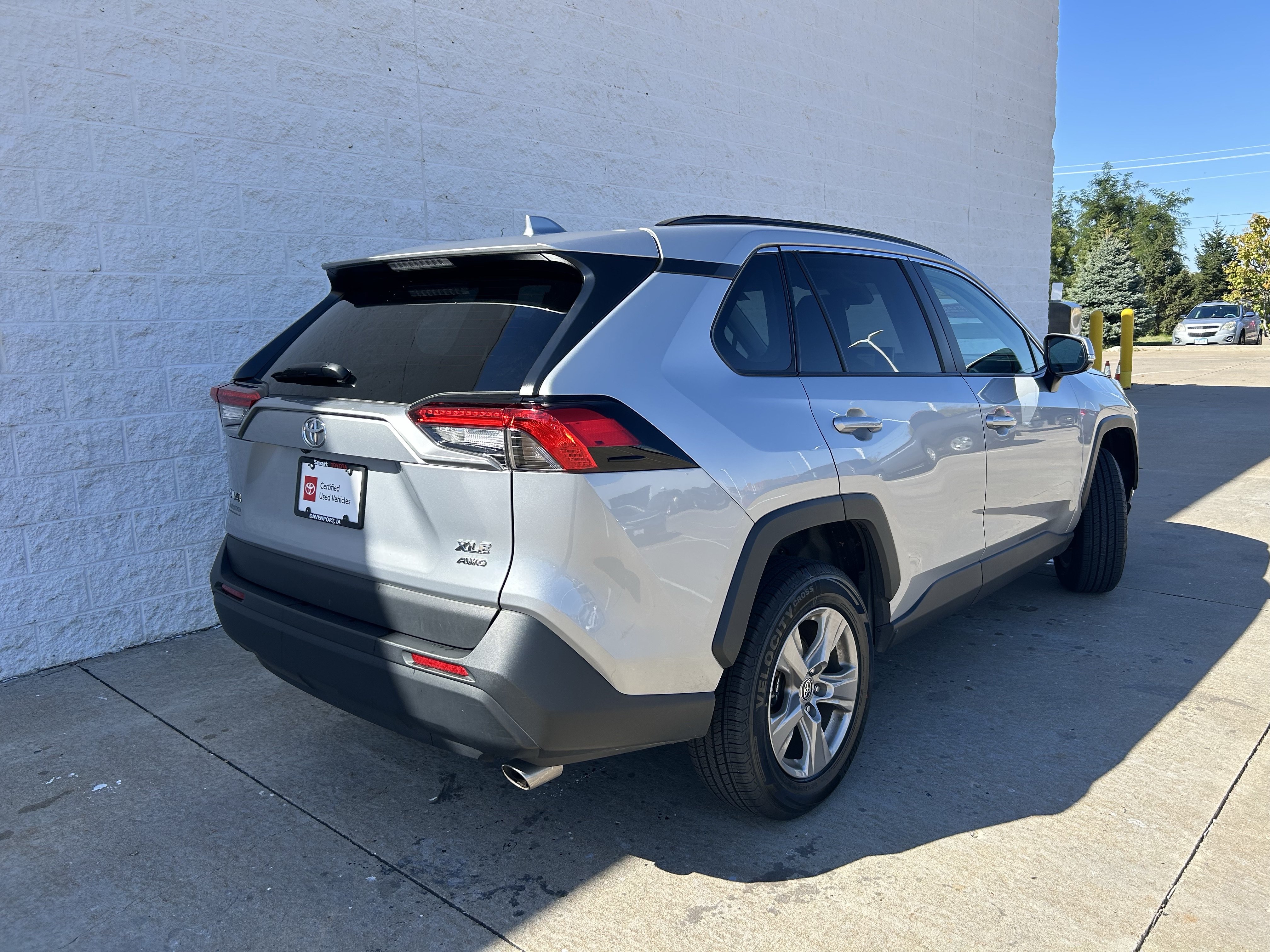 Certified 2025 Toyota RAV4 XLE AWD/4WD image 5