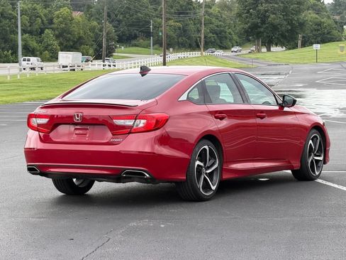 Used 2021 Honda Accord Sport image 7