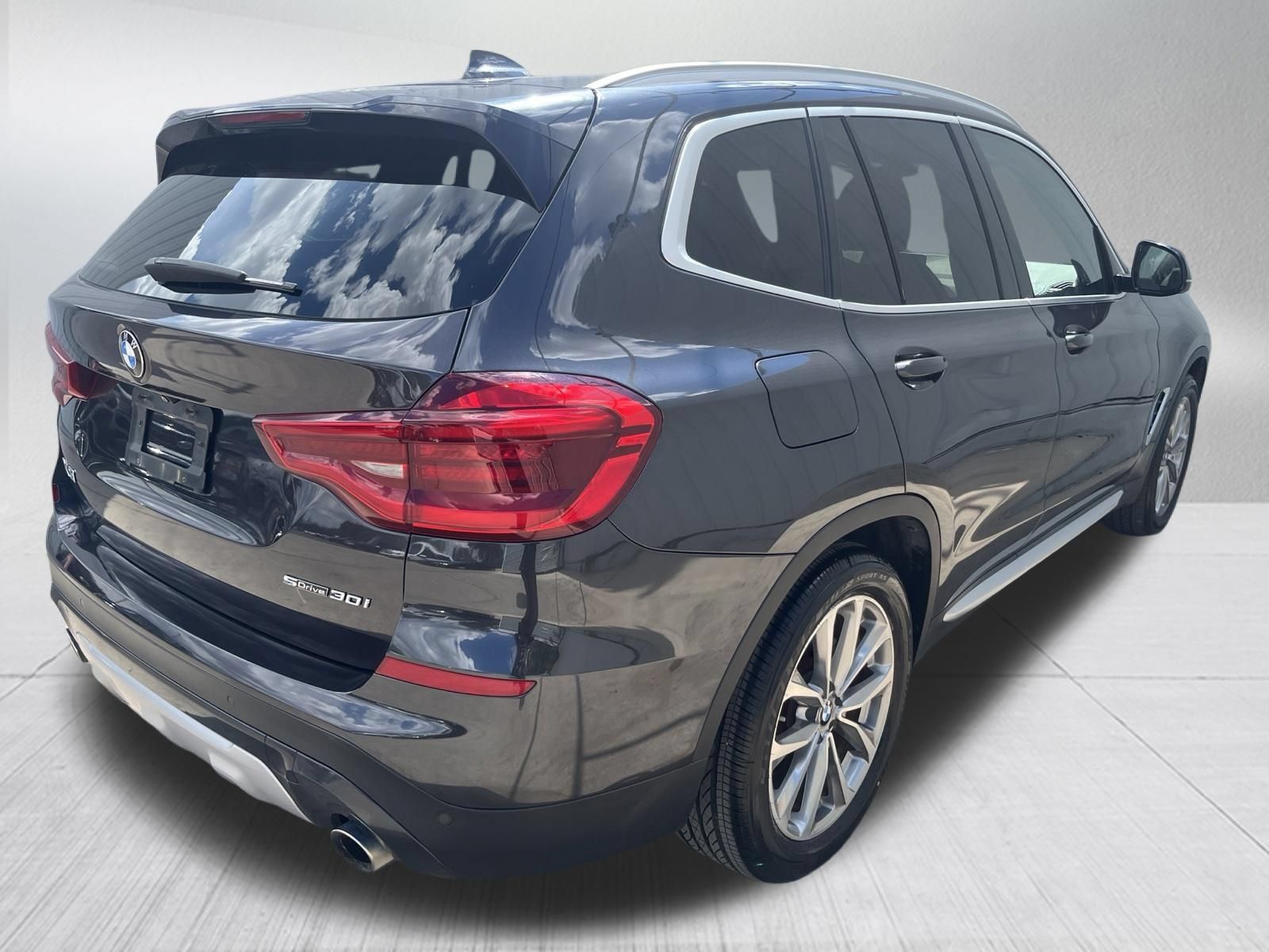 Used 2019 BMW X3 sDrive30i RWD image 9