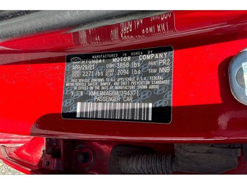 Used 2021 Hyundai Elantra SEL image 32