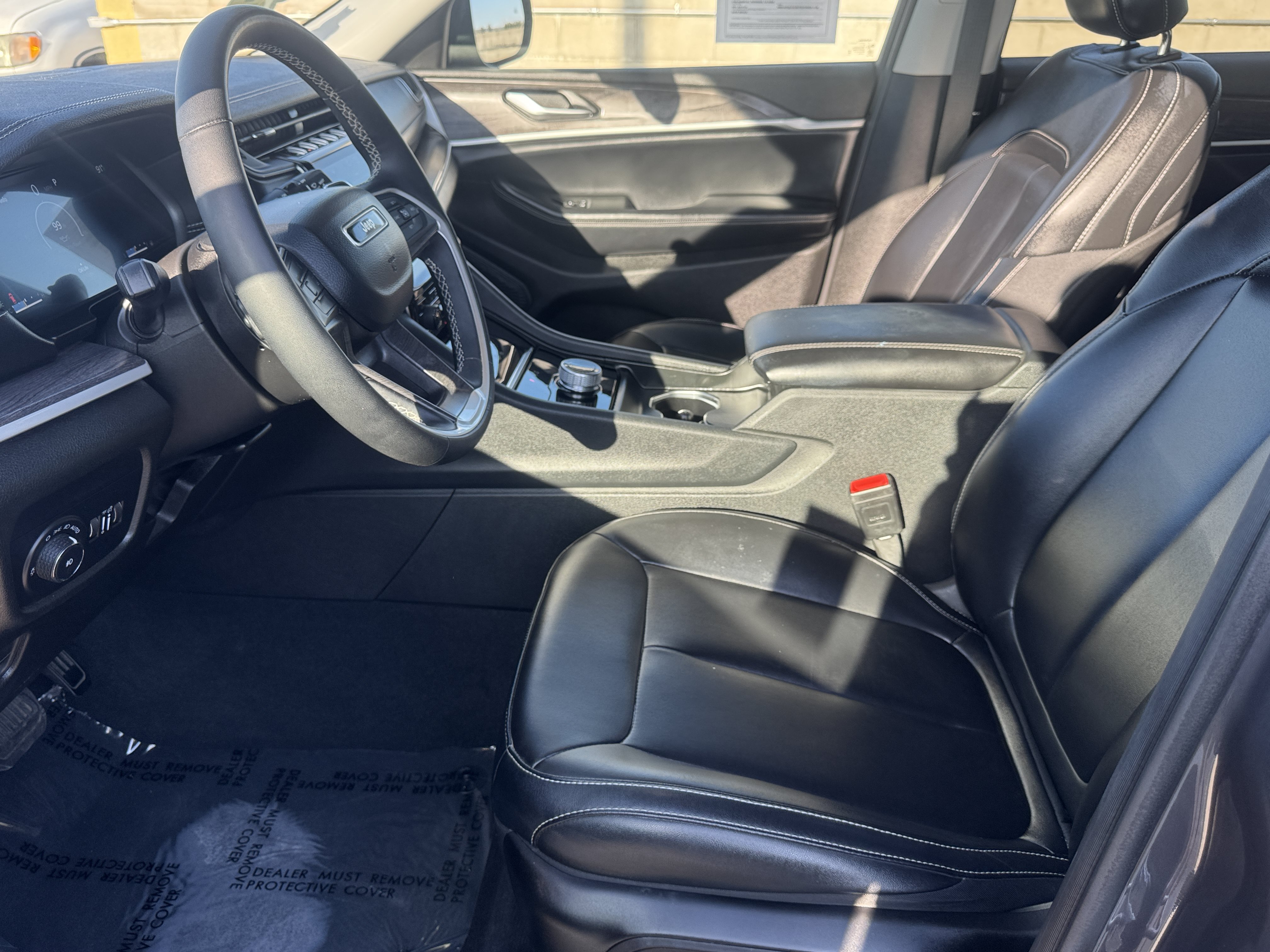 Used 2024 Jeep Grand Cherokee L Limited RWD image 20