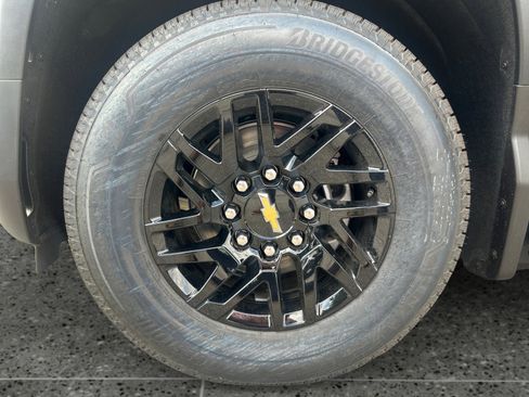 New 2026 Chevrolet Silverado EV LT image 14