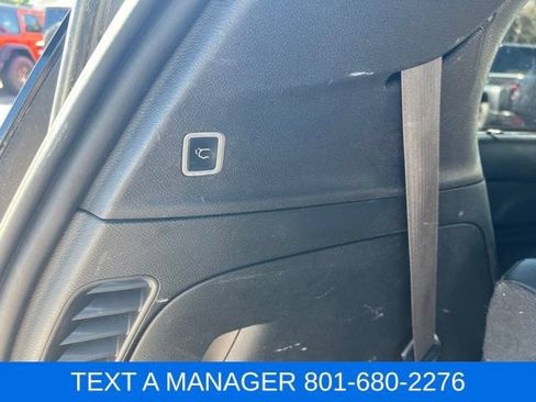 Used 2018 Chrysler Pacifica Touring-L Plus w/ Advanced Safetytec Group FWD image 37