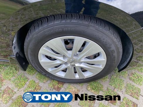 Used 2020 Nissan Sentra S FWD image 9