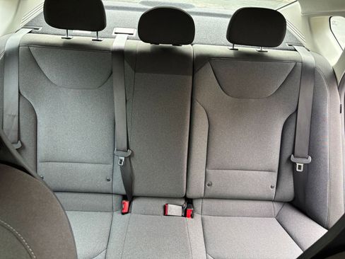 Used 2025 Kia K4 FWD image 34