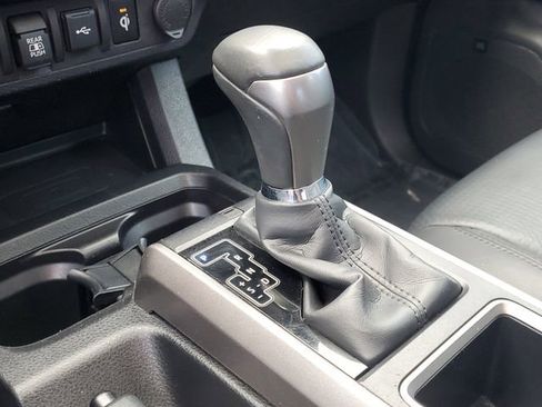 Used 2023 Toyota Tacoma Limited image 29