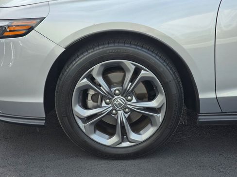 Used 2024 Honda Accord EX image 8