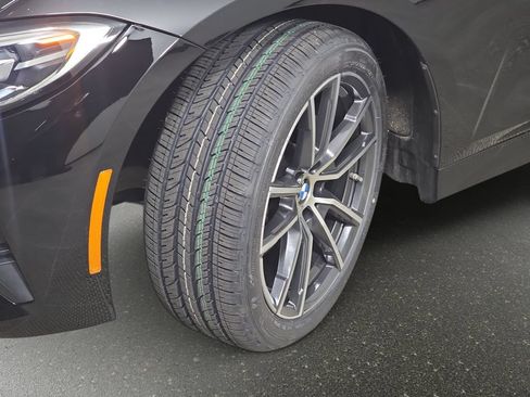 Used 2019 BMW 330i xDrive Sedan w/ Convenience Package AWD/4WD image 36