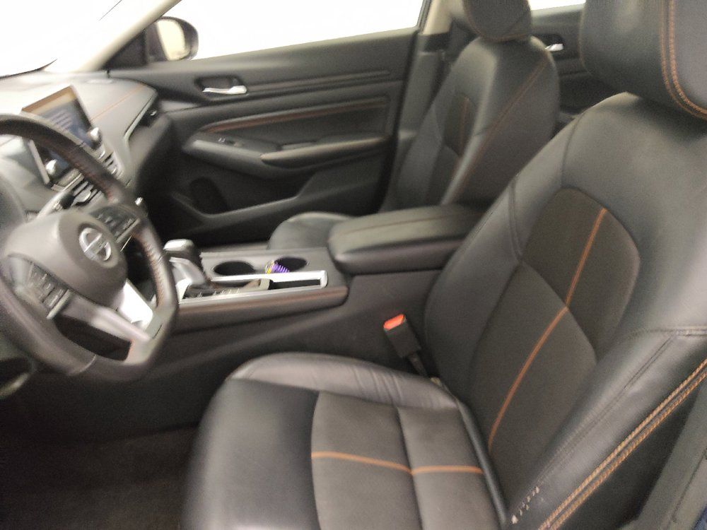 Used 2022 Nissan Altima 2.5 SR FWD image 17