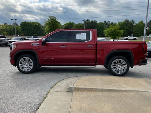 Used 2022 GMC Sierra 1500 Denali w/ Denali Premium Package AWD/4WD image 4