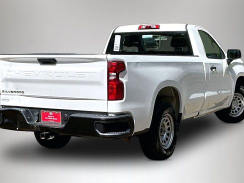 Used 2021 Chevrolet Silverado 1500 W/T w/ Trailering Package RWD image 4