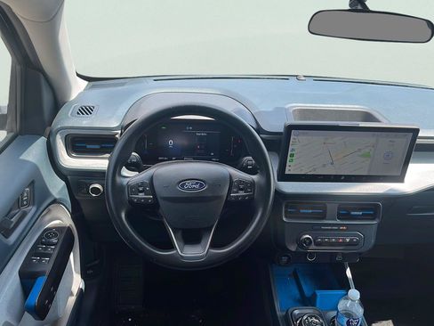 Used 2025 Ford Maverick XLT FWD image 8