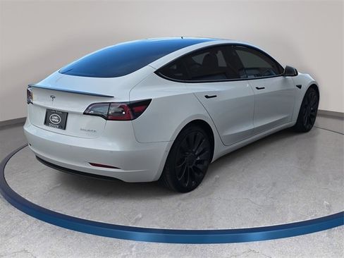 Used 2022 Tesla Model 3 Performance image 6