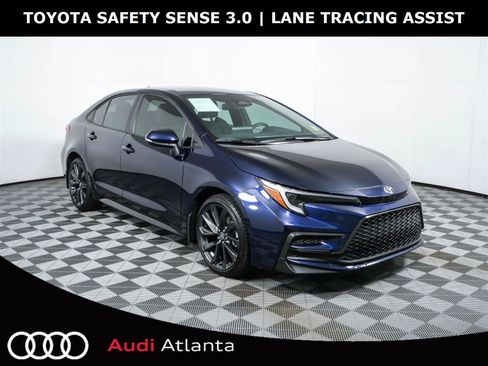 Used 2025 Toyota Corolla SE FWD image 1