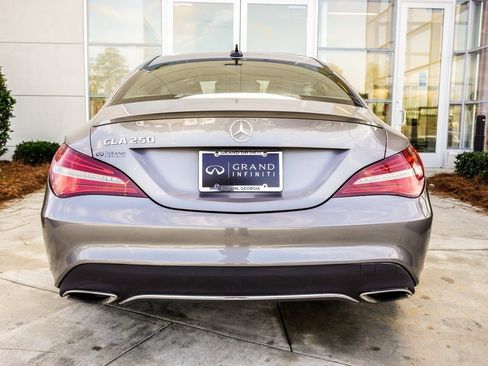 Used 2018 Mercedes-Benz CLA 250 w/ Premium Package image 11