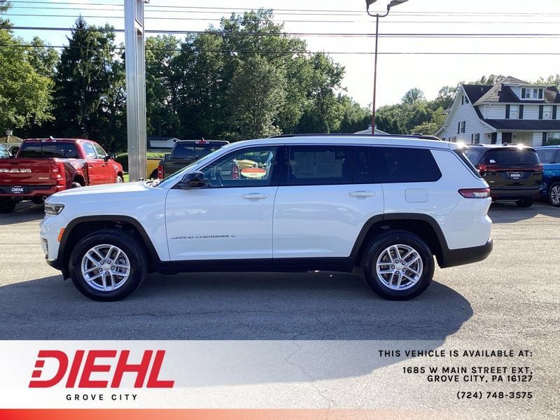 Used 2023 Jeep Grand Cherokee L Laredo w/ Luxury Tech Group I AWD/4WD image 4