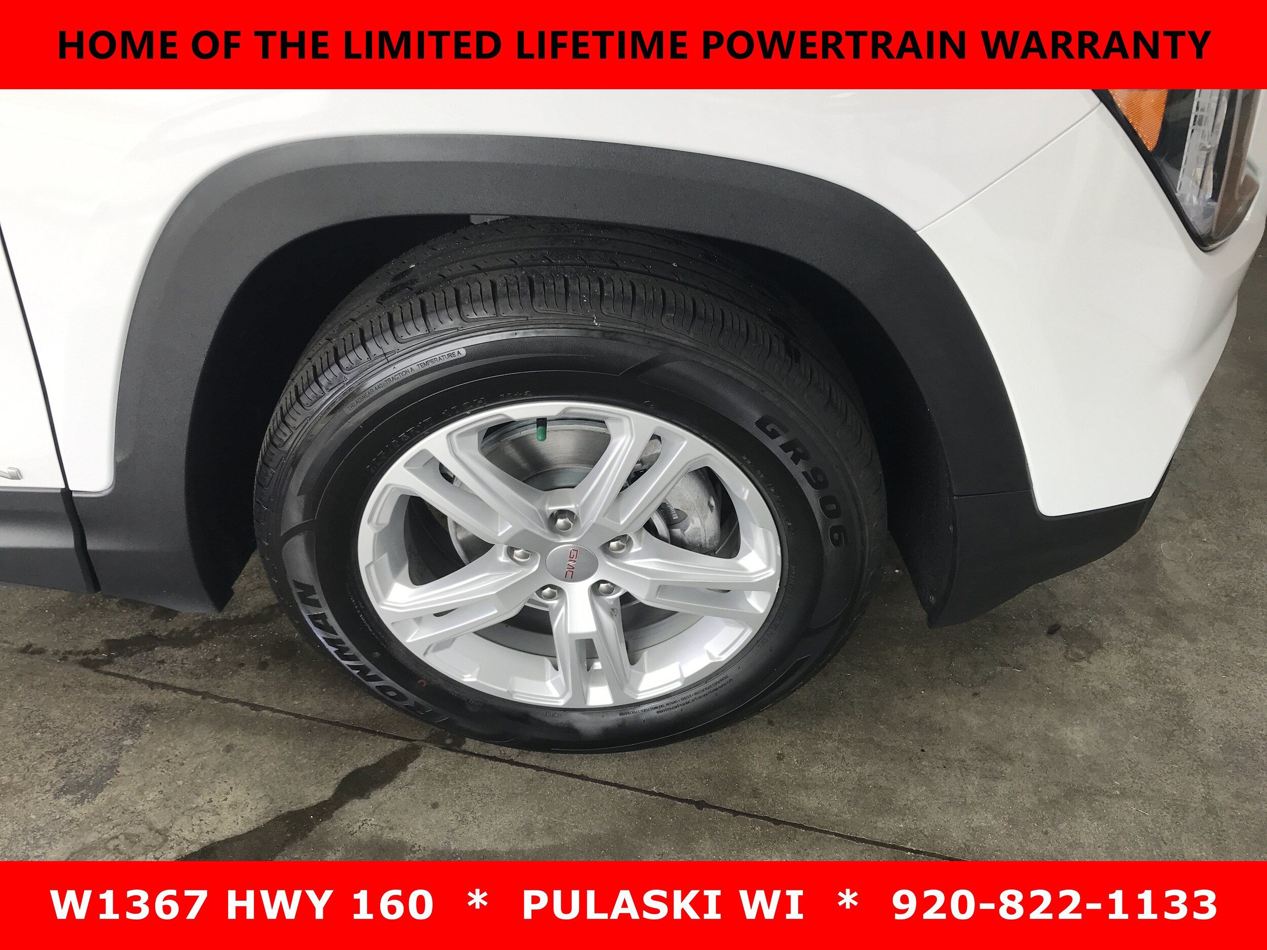 Used 2024 GMC Terrain SLE AWD/4WD image 3