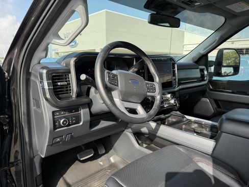 Used 2024 Ford F250 Lariat w/ Sport Appearance Package AWD/4WD image 13