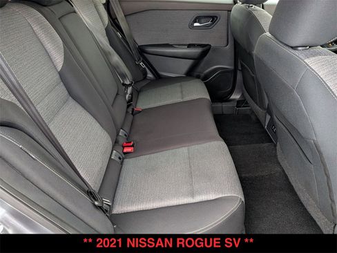 Used 2021 Nissan Rogue SV image 26