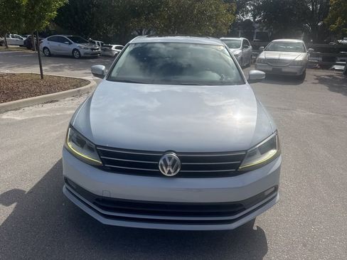 Used 2017 Volkswagen Jetta SEL image 33
