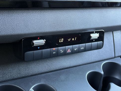 New 2025 Mercedes-Benz Sprinter 2500 image 19
