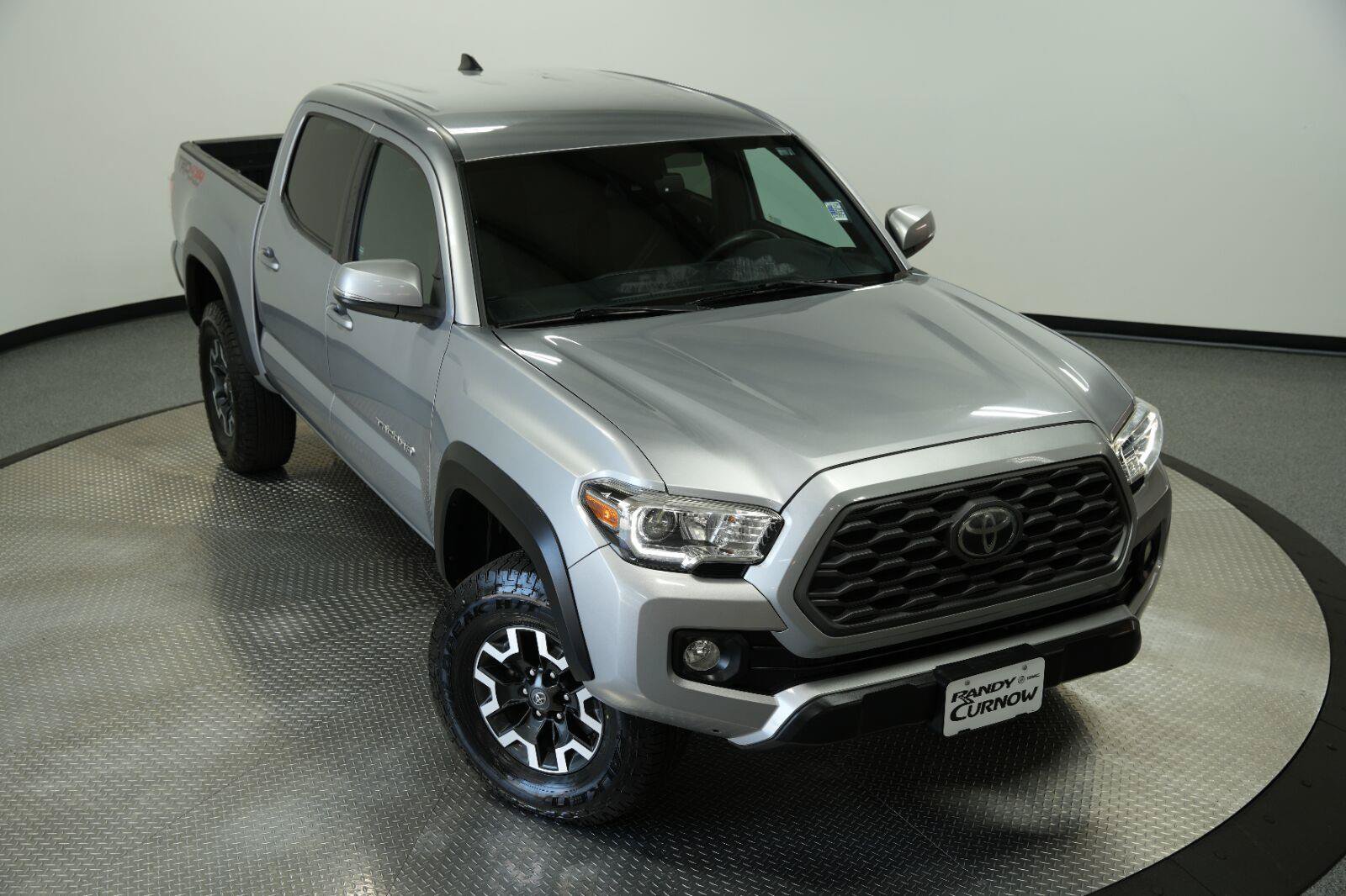 Used 2020 Toyota Tacoma TRD Off-Road w/ Technology Package AWD/4WD image 50