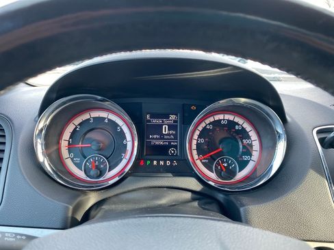 Used 2017 Dodge Grand Caravan GT image 31