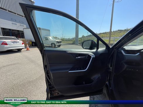 Used 2024 Toyota RAV4 XLE image 10