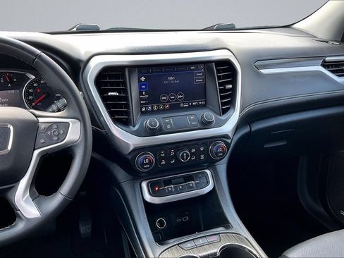 Used 2023 GMC Acadia SLT AWD/4WD image 6