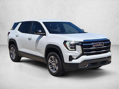 Used 2026 GMC Terrain Elevation FWD image 3