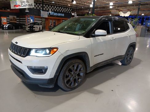 Used 2019 Jeep Compass High Altitude image 1