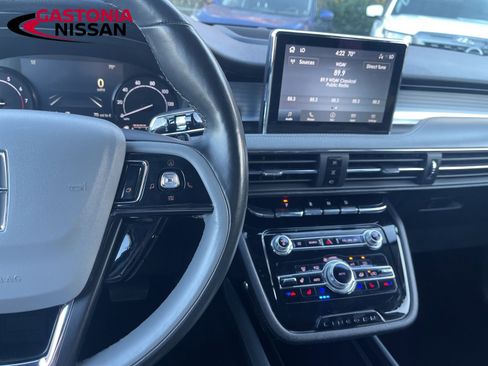 Used 2022 Lincoln Corsair AWD w/ Premium Package image 49