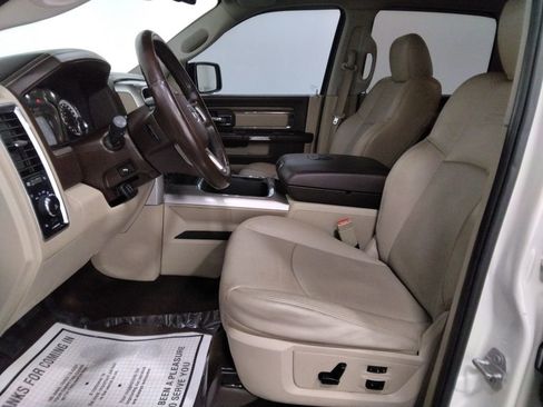 Used 2017 RAM 1500 Laramie w/ Convenience Group image 29