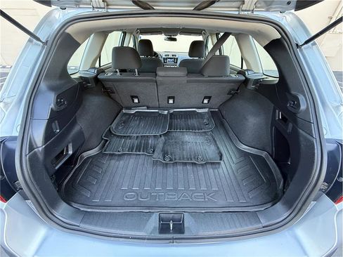 Used 2018 Subaru Outback 2.5i AWD/4WD image 23