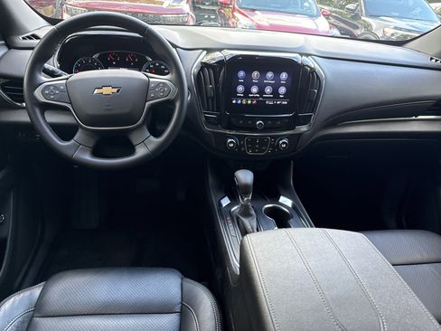 Used 2023 Chevrolet Traverse LT FWD image 22