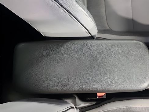 Used 2021 Chevrolet TrailBlazer LT image 19