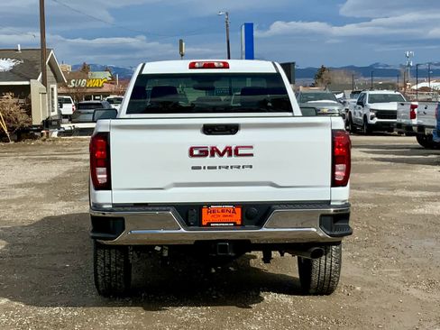 New 2026 GMC Sierra 3500 Pro image 2