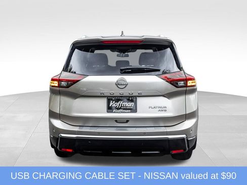 Used 2024 Nissan Rogue Platinum w/ Platinum Premium Package AWD/4WD image 10