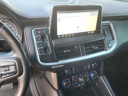 Used 2021 Chevrolet Tahoe RST w/ Luxury Package AWD/4WD image 28