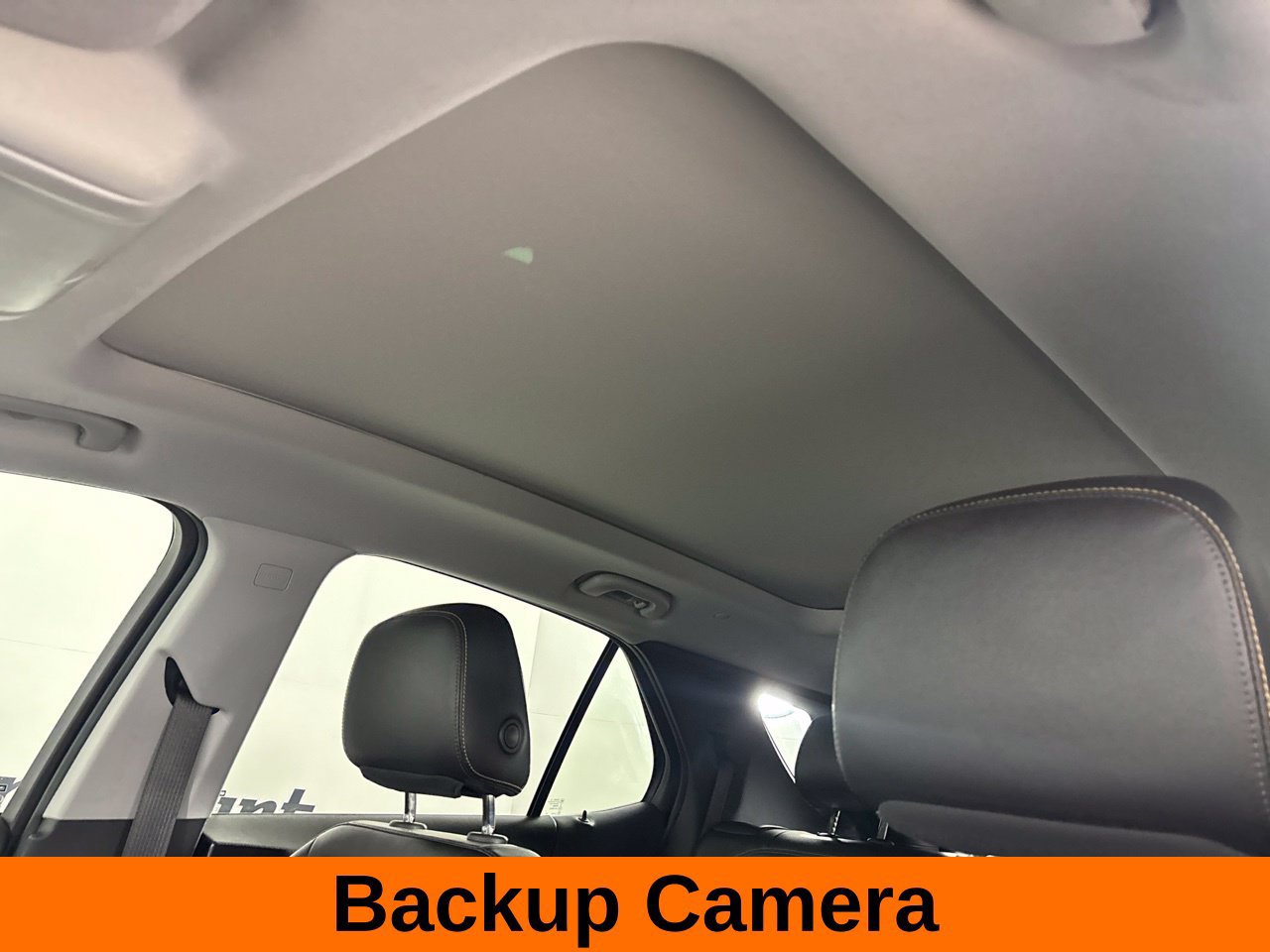 Used 2023 Chevrolet Equinox Premier AWD/4WD image 12